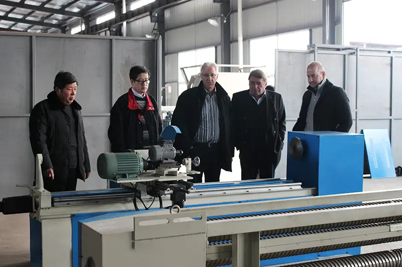 Customer-visits-(17)906